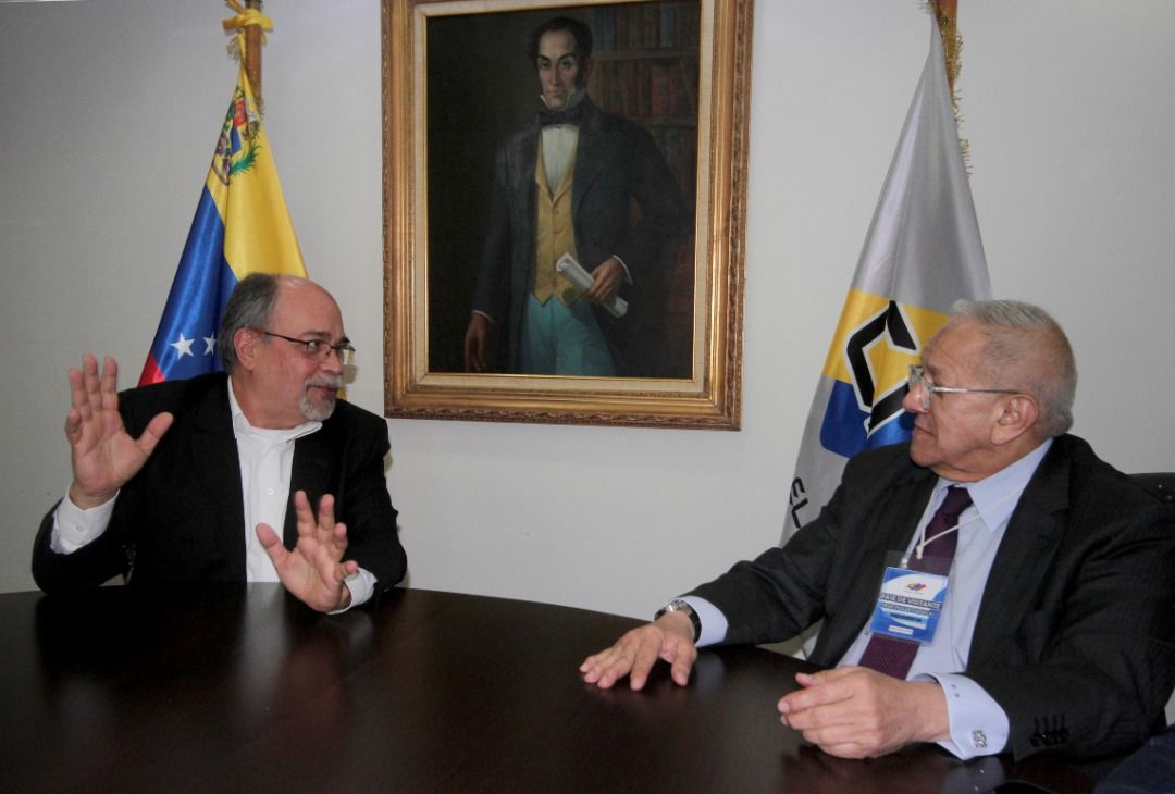 Bernabé Gutiérrez sostuvo encuentro con el presidente del CNE